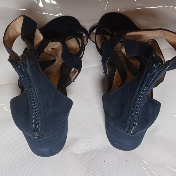 Nine West Sandals - Picture 6 of 8